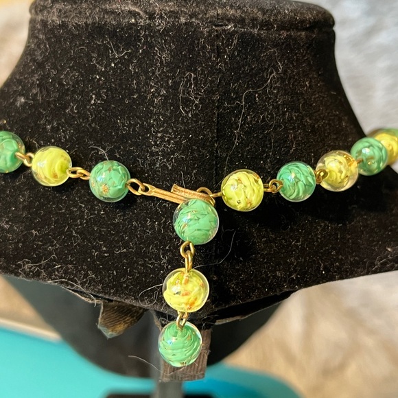 Vintage Venetian Murano  Necklace with Matching Earrings - Picture 5 of 6